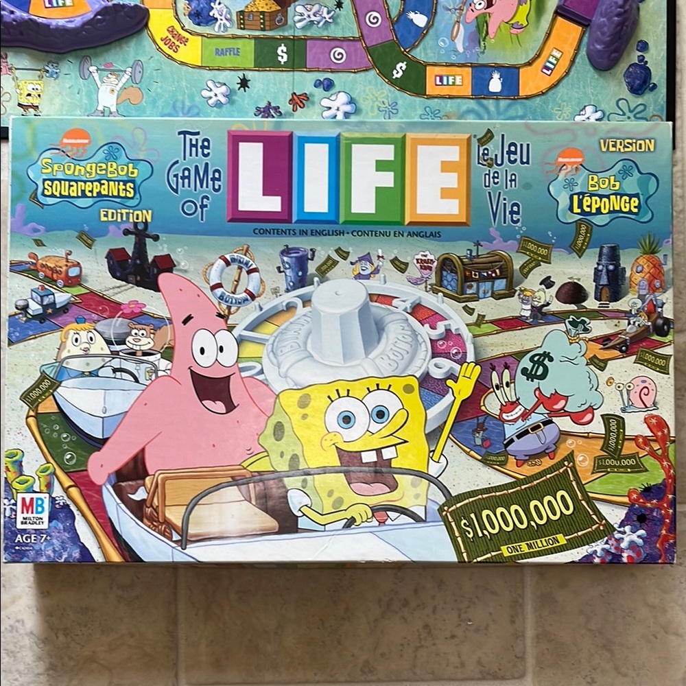 SpongeBob SquarePants The Game of Life Board Game